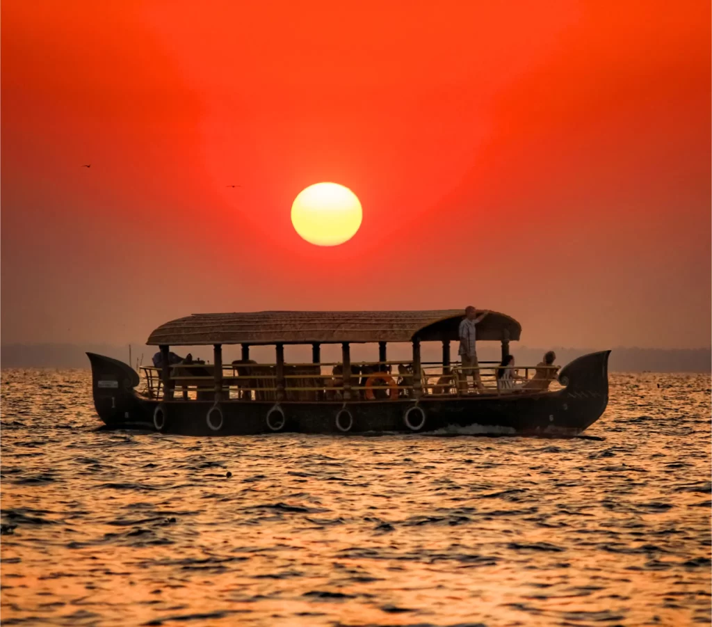 Sunset view from alleppey houseboat packages